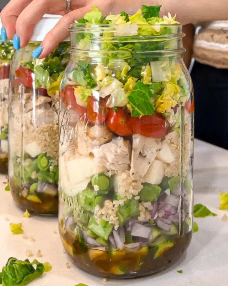 ENSALADA MEDITERRÁNEA + ADEREZO AGRIDULCE